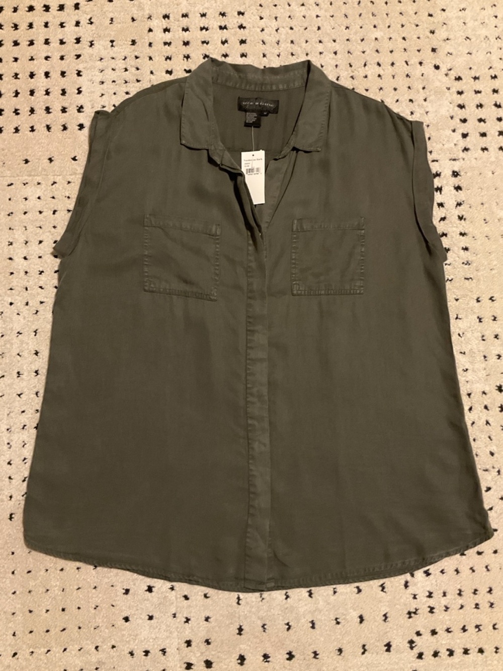 Live a Little olive green short sleeved blouse, 1X, NWT!